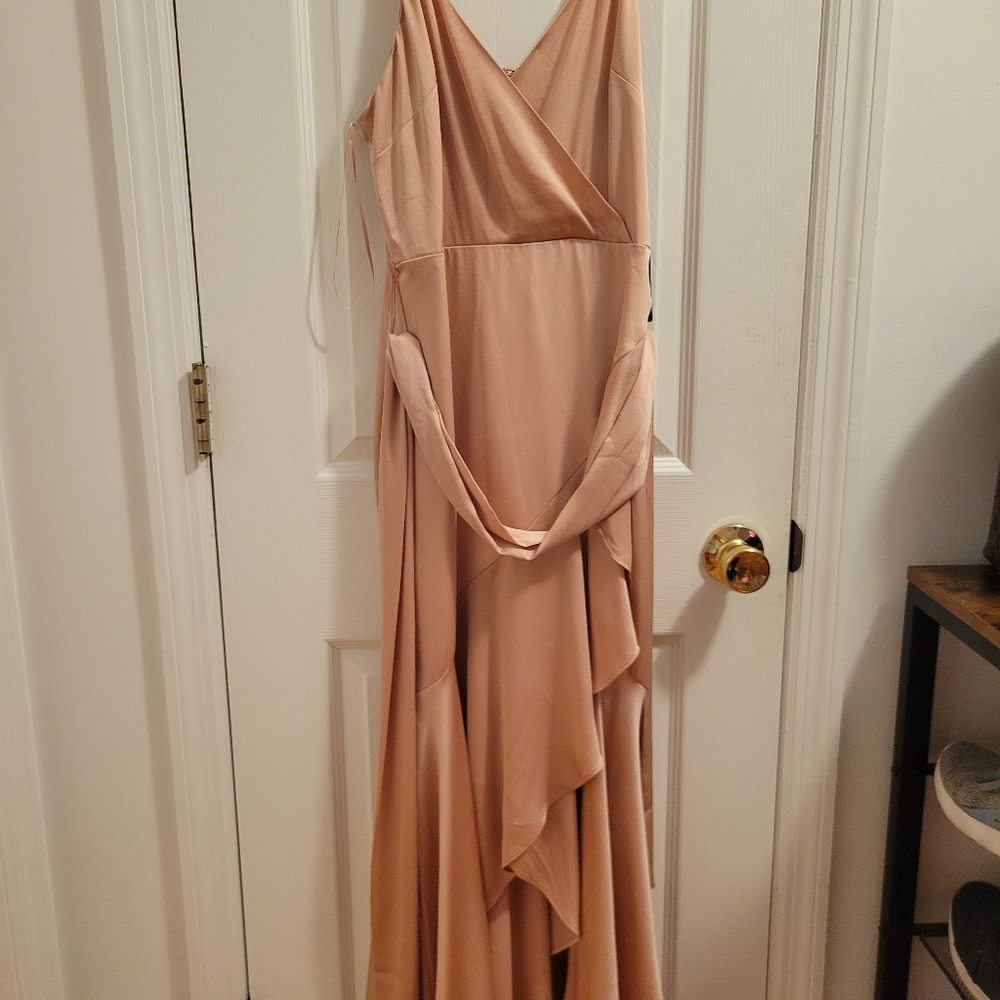 Express light pink brand new dress